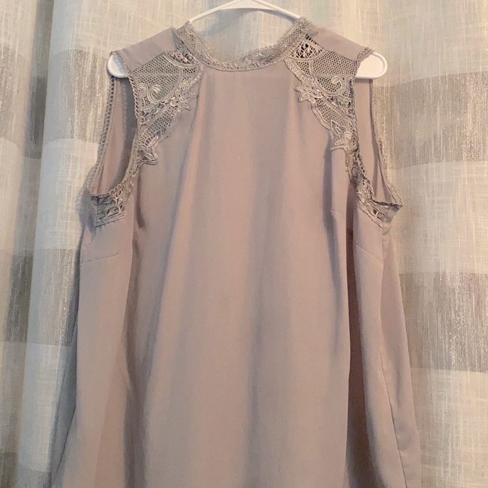 Women’s blouse tank